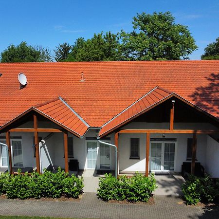 Hotel Platan Zamárdi Dış mekan fotoğraf