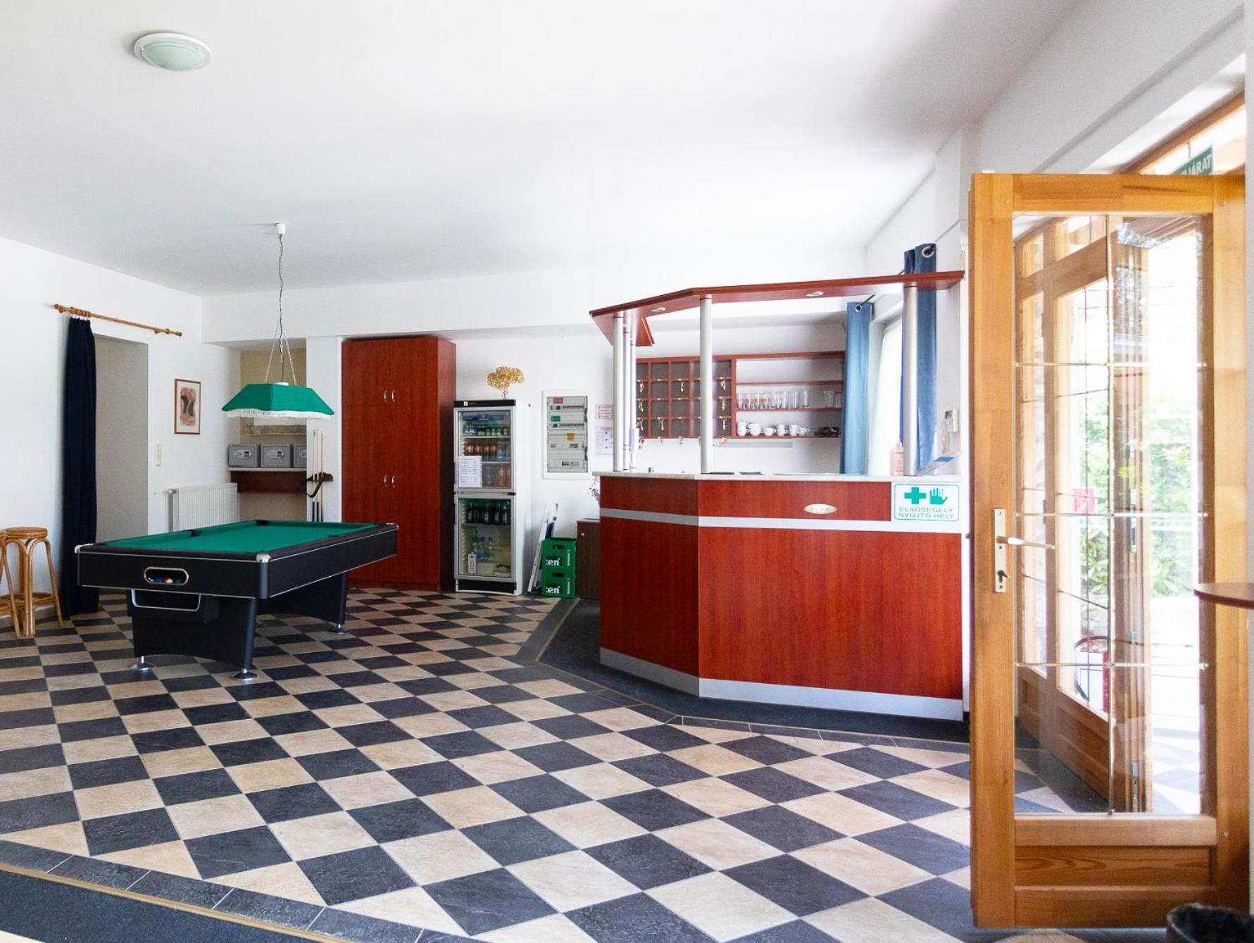 Hotel Platan Zamárdi Dış mekan fotoğraf