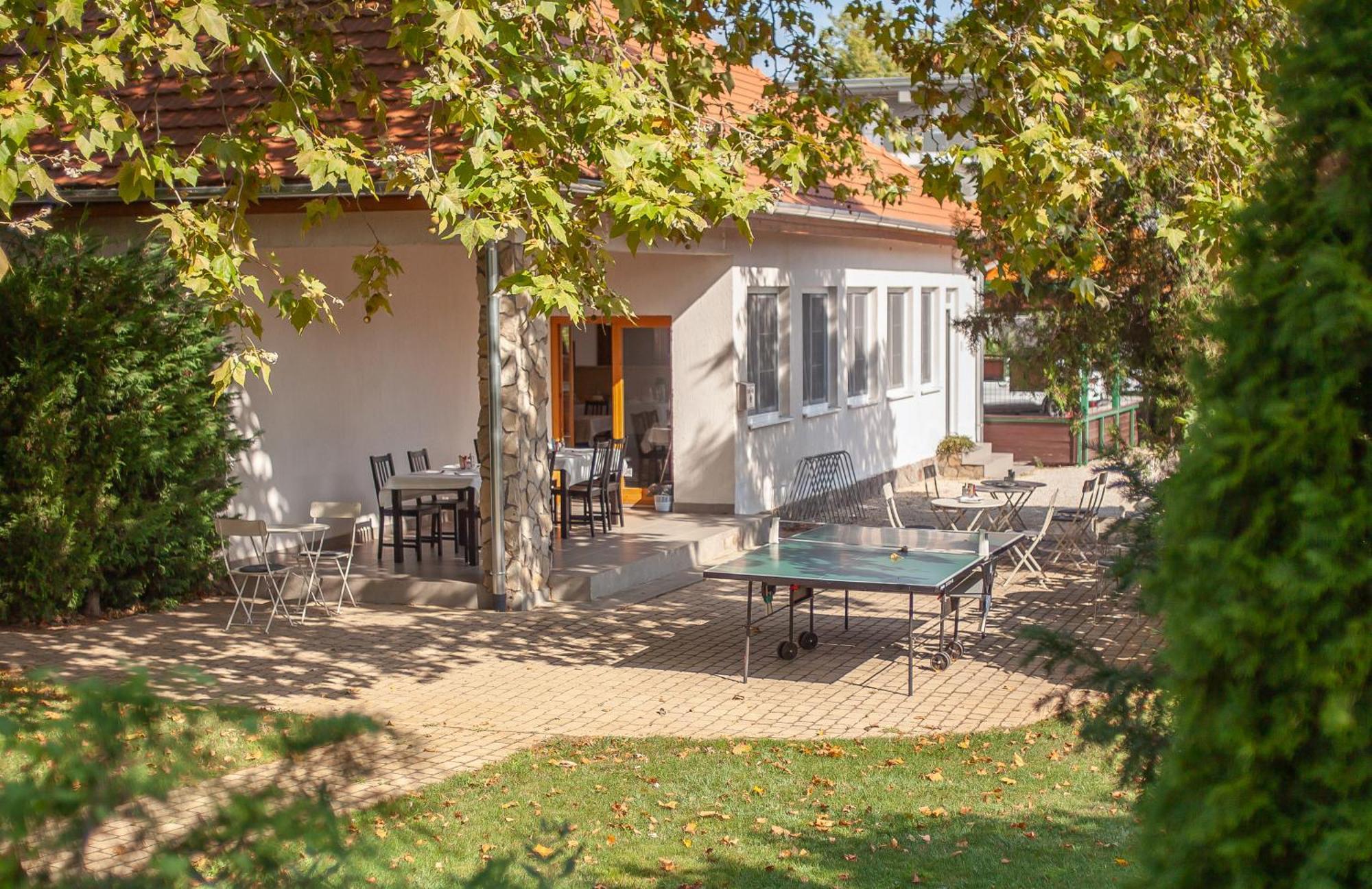 Hotel Platan Zamárdi Dış mekan fotoğraf