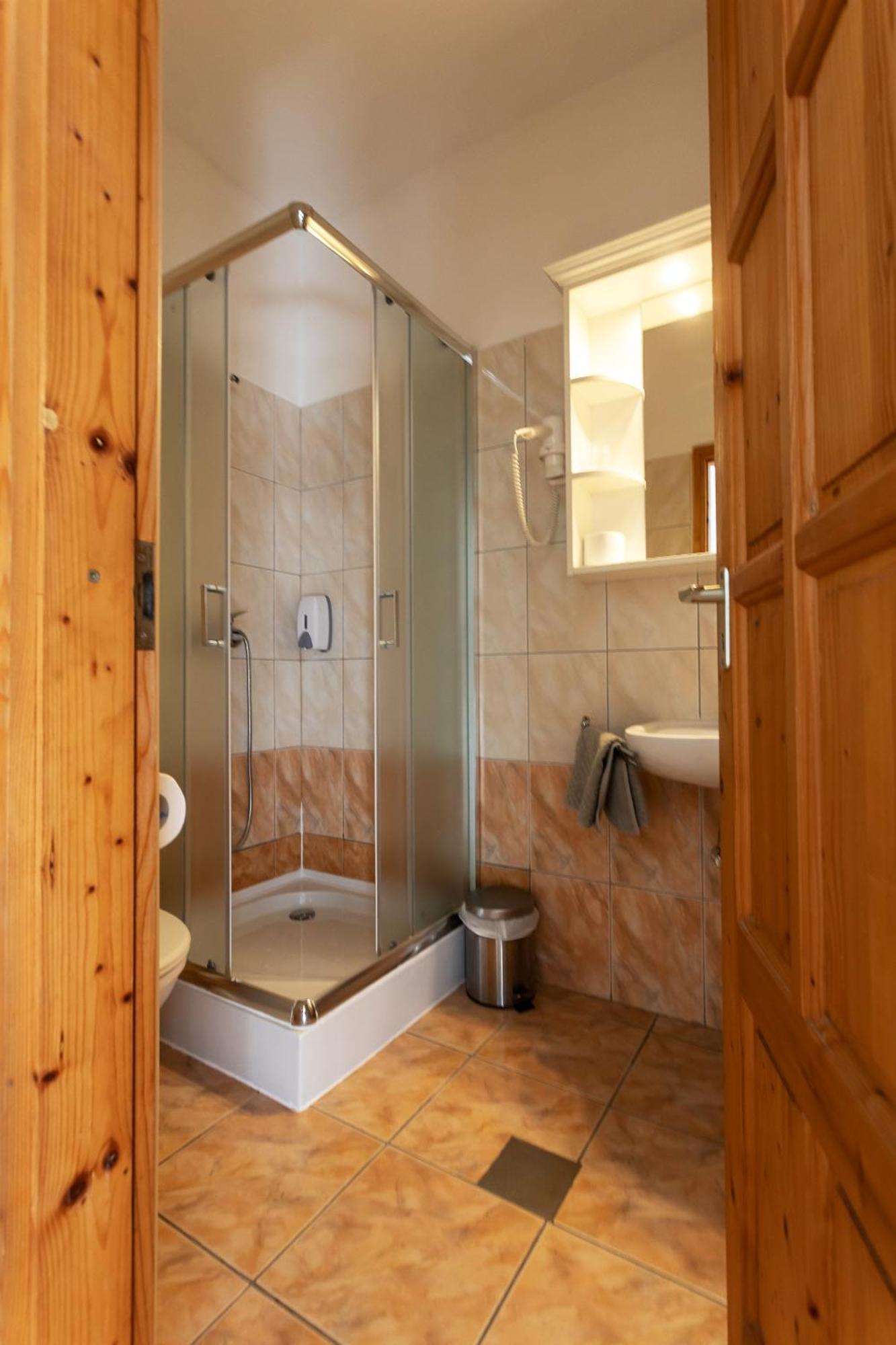 Hotel Platan Zamárdi Dış mekan fotoğraf