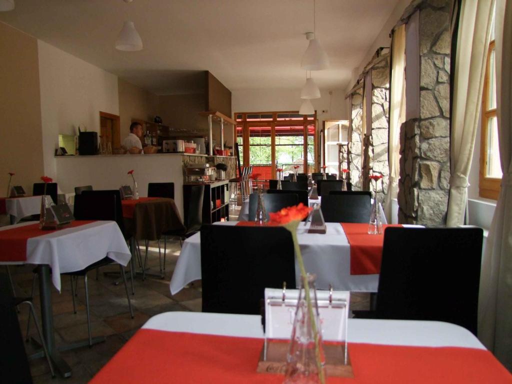 Hotel Platan Zamárdi Dış mekan fotoğraf