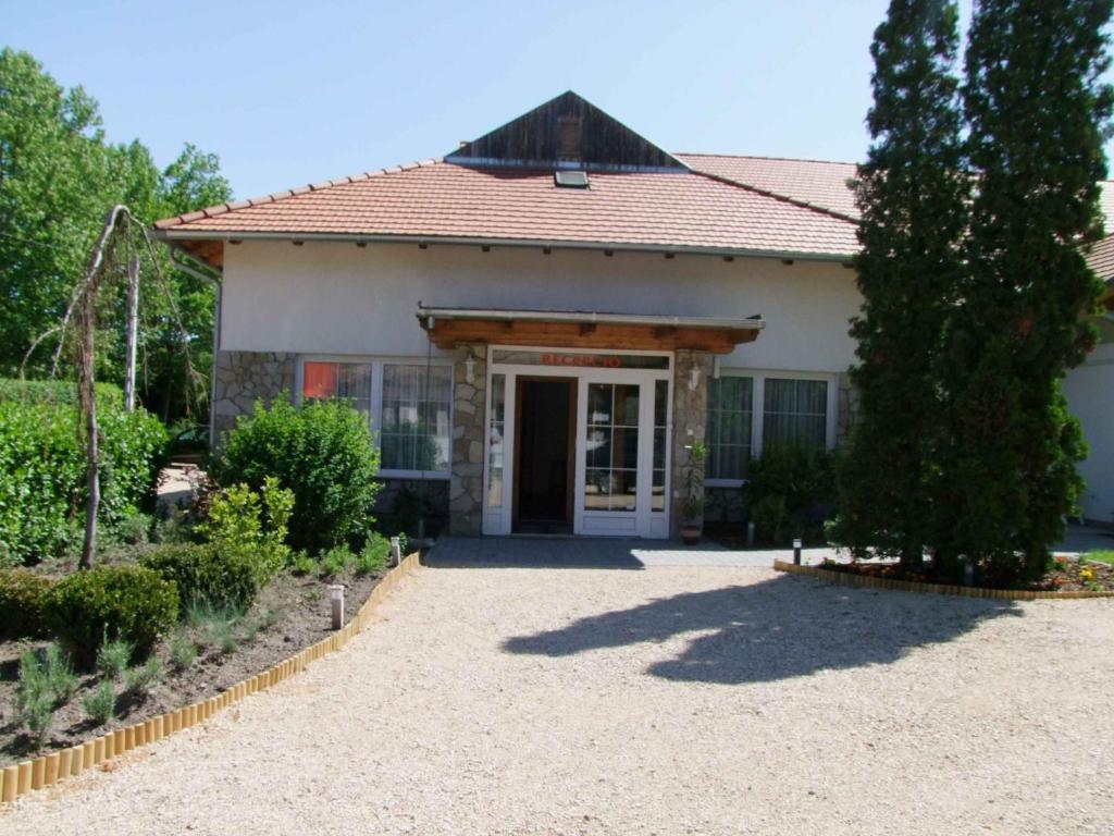 Hotel Platan Zamárdi Dış mekan fotoğraf